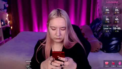 Ela give me a thumbs up if you like it  and this is important for the development of the account online show from December 2024 08:00:01 PM