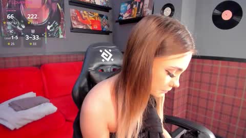 elsa_carterr online show from October 2025 02:22:02 AM