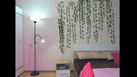 Snapshot of elsa_hot_here chatting on October 2025 01:47:01 AM Elsa online show from October 2025 01:47:01 AM