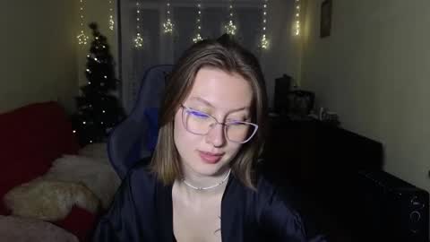 elsaangel online show from December 2024 10:37:01 PM