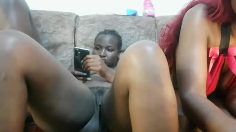 Snapshot of elsie02 chatting on November 2025 09:19:02 AM elsie02 online show from November 2025 09:19:02 AM