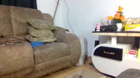 Snapshot of elsie02 chatting on December 2025 11:04:02 AM elsie02 online show from December 2025 11:04:02 AM