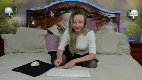 Snapshot of elvaarno chatting on January 2025 11:22:02 AM ElvaArno online show from January 2025 11:22:02 AM