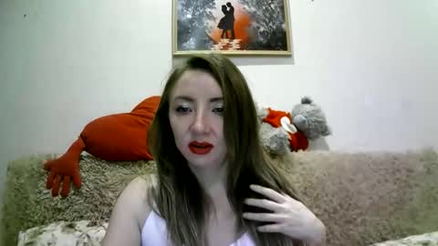 Snapshot of elvaarno chatting on October 2025 02:34:01 AM ElvaArno online show from October 2025 02:34:01 AM