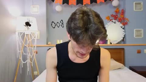 Snapshot of elvano_et chatting on October 2025 08:16:02 AM Elvano online show from October 2025 08:16:02 AM