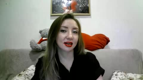 Snapshot of elvinasweet chatting on October 2025 02:07:01 AM ElvinaSweet online show from October 2025 02:07:01 AM