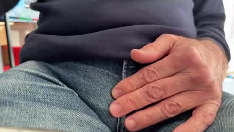 Elvis online show from February 2025 09:05:02 PM