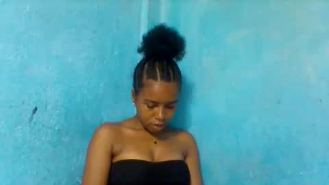 Snapshot of elys208 chatting on October 2025 04:10:02 AM elys208 online show from October 2025 04:10:02 AM