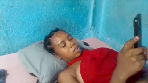 Snapshot of elys208 chatting on November 2025 05:03:01 PM elys208 online show from November 2025 05:03:01 PM