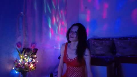 Elisa online show from January 2025 06:39:01 PM