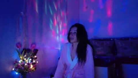 Elisa online show from January 2025 09:39:02 PM