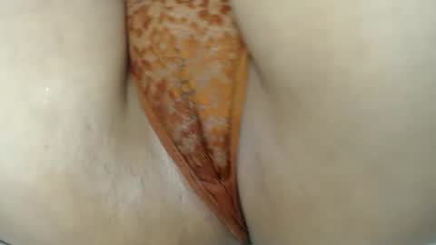 E L Z A  online show from March 2025 06:22:02 PM