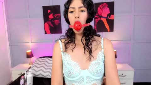  Elizabeth online show from December 2024 07:11:02 AM
