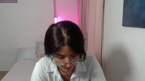 Snapshot of em_aa1 chatting on January 2025 03:18:02 AM A N D R E A online show from January 2025 03:18:02 AM