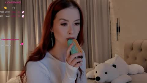 Snapshot of emelilove chatting on October 2025 05:41:01 AM Emeli online show from October 2025 05:41:01 AM