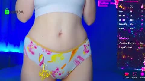 Emely online show from November 2025 12:54:01 AM