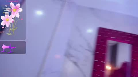 Snapshot of emelyross_ chatting on November 2025 06:30:01 PM emely ross online show from November 2025 06:30:01 PM