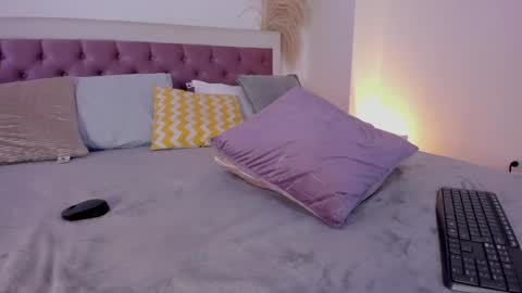Emy online show from January 2025 10:55:01 PM