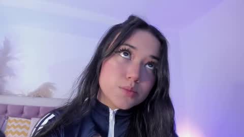 Emy online show from February 2025 07:53:01 PM