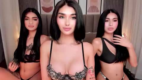 Emerald online show from October 2025 01:25:02 AM