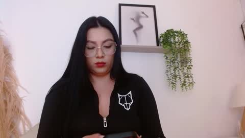 Snapshot of emi_carter chatting on October 2025 10:38:01 PM emi_carter online show from October 2025 10:38:01 PM