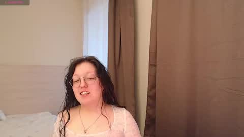 Emi online show from March 2025 06:46:02 AM