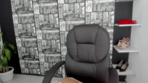 Emilia Gomez online show from February 2025 11:23:02 PM