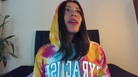 Emilia Gomez online show from February 2025 02:44:02 AM