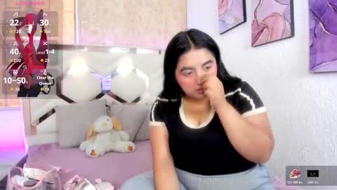 Emily online show from November 2025 07:14:01 PM