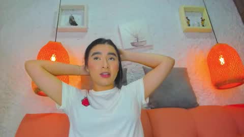 Emily online show from October 2025 12:01:02 PM