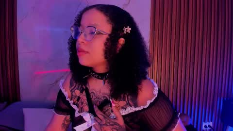   online show from October 2025 02:50:02 AM