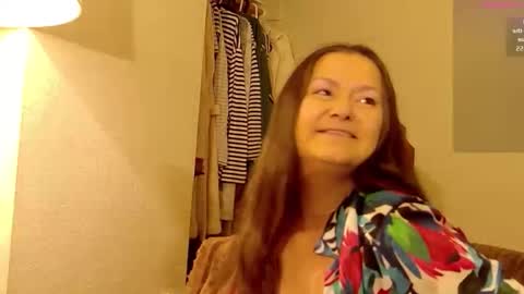 emilajennifer online show from November 2025 02:58:01 AM