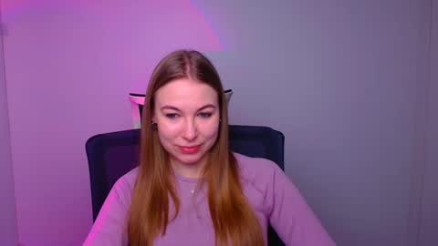 Emilia online show from February 2025 06:08:02 AM