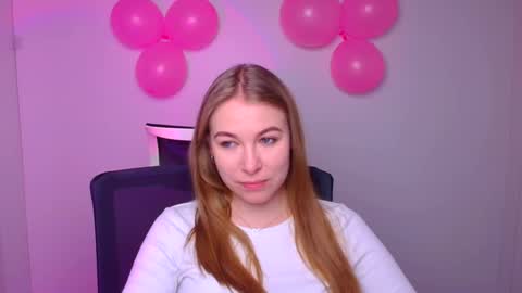Emilia online show from February 2025 06:08:02 AM