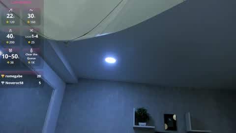 Snapshot of emiliarose_ chatting on October 2025 09:01:01 PM EmiliaRose online show from October 2025 09:01:01 PM