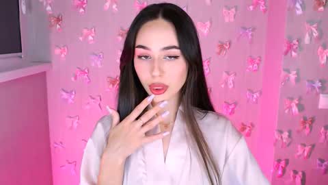 Snapshot of emilieliot chatting on November 2025 12:43:02 AM Emily online show from November 2025 12:43:02 AM