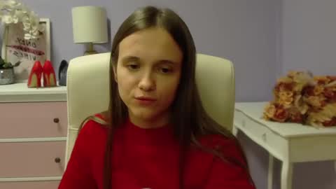 Emilly online show from December 2024 11:40:02 AM