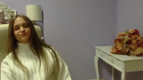 Emilly online show from December 2024 01:49:02 PM