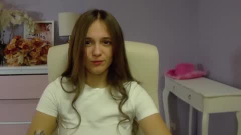 Emilly online show from January 2025 07:41:01 AM