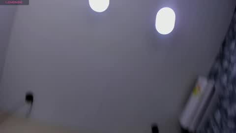 Snapshot of emillyharper_ chatting on November 2025 04:25:01 AM emillyharper_ online show from November 2025 04:25:01 AM