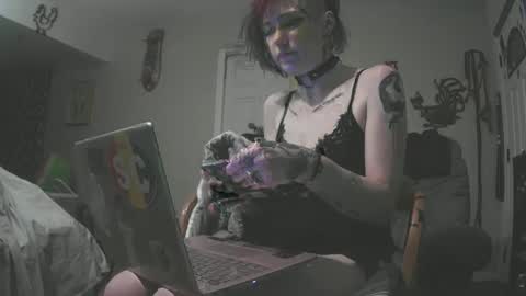Emily Love online show from September 2025 07:10:02 AM