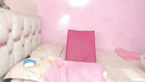 Snapshot of emily_414 chatting on December 2025 12:37:02 AM Dayana online show from December 2025 12:37:02 AM