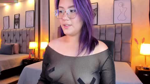 Emily online show from January 2025 05:20:02 AM
