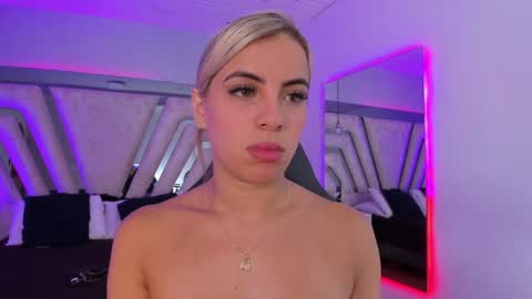 Emily online show from December 2024 11:39:02 AM