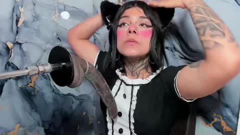 emily_evol online show from October 2025 07:57:02 PM