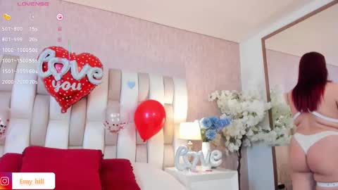 Snapshot of emily_hill___ chatting on February 2025 09:43:01 PM EMILY Monday 5-2 am From Tuesday to Friday5-1 am Colombia time online show from February 2025 09:43:01 PM