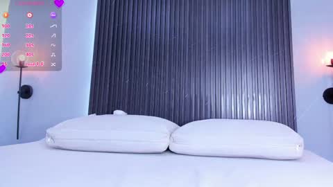 Snapshot of emily_kovac chatting on October 2025 11:40:01 AM emily_kovac online show from October 2025 11:40:01 AM