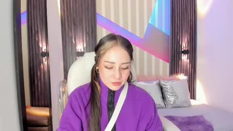 Emily online show from October 2025 04:16:01 PM