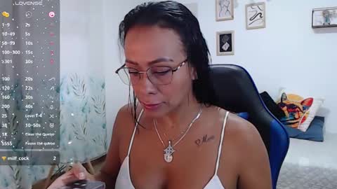 Snapshot of emily_leroy571240 chatting on October 2025 12:27:01 PM emily leroy. online show from October 2025 12:27:01 PM