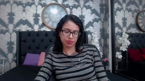 Emily online show from January 2025 06:43:02 PM